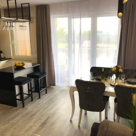 Glamour Apartment With Big, Private Terrace Krasków Εξωτερικό φωτογραφία