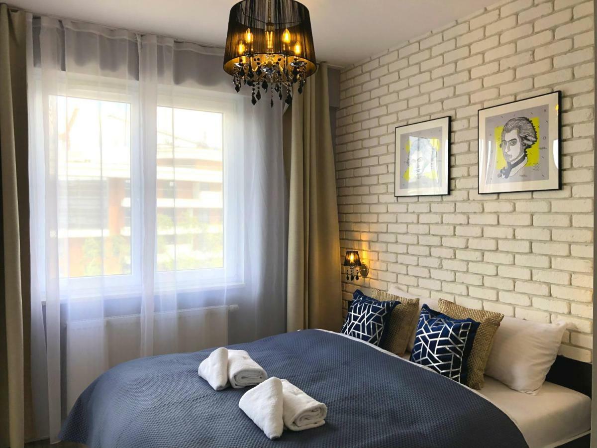 Glamour Apartment With Big, Private Terrace Krasków Εξωτερικό φωτογραφία